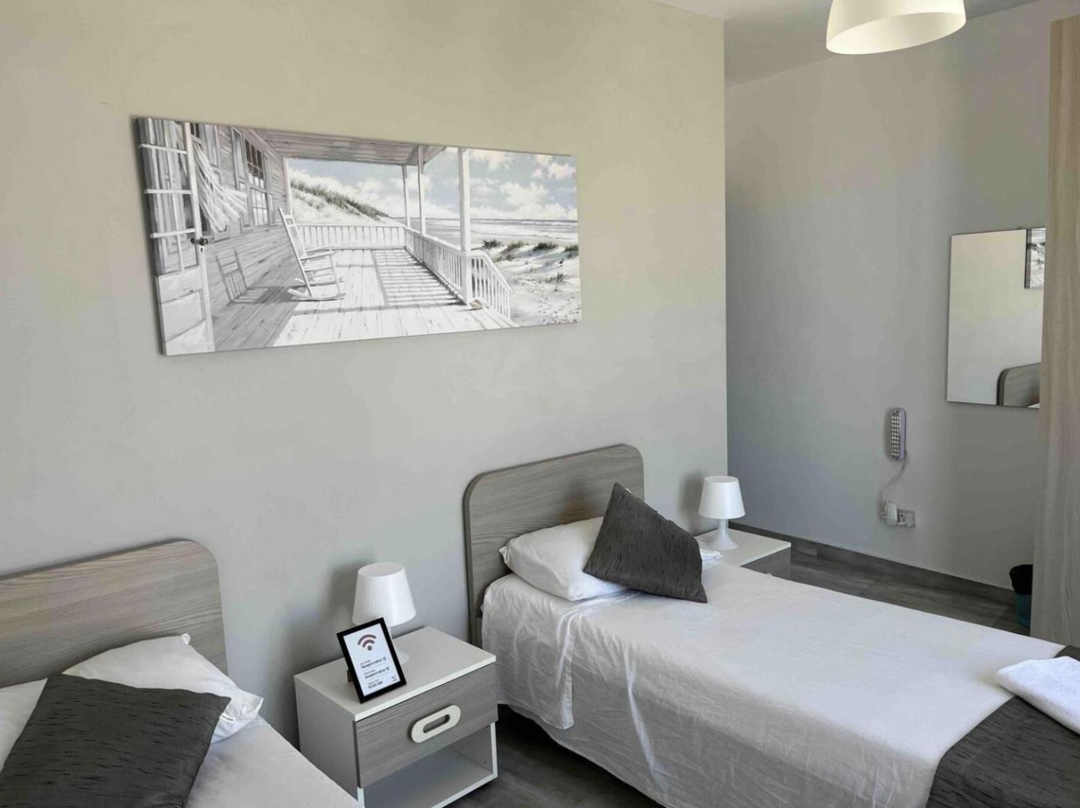 F12 Room 1, Private Room Two Single Beds Shared Bathroom In Shared Flat Msida Exteriér fotografie